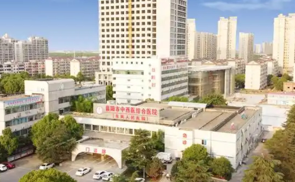 襄阳市中西医结合医院口腔科补牙手术一般多少钱?技术亮点&术后120天案例