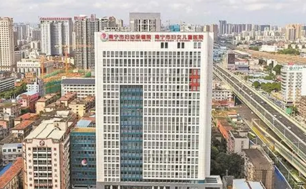 南宁市妇幼保健院口腔科拔智齿靠谱吗？医生技术测评+真人反馈