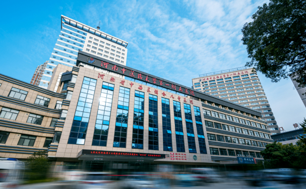 河南中医药大学第一附属医院口腔科龅牙矫正怎么样?报价多少?医生资料