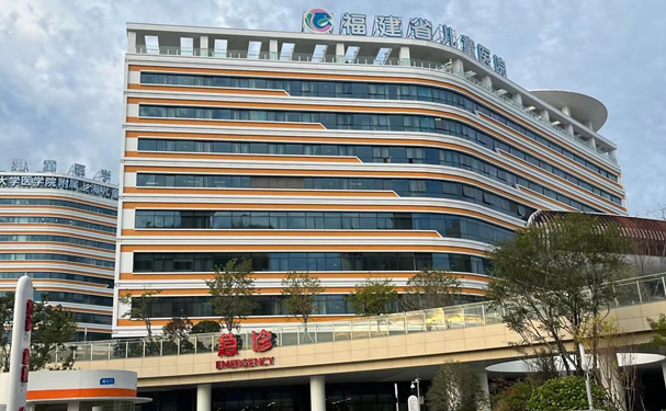 福建省儿童医院口腔科种植牙好不好?180天案例展示