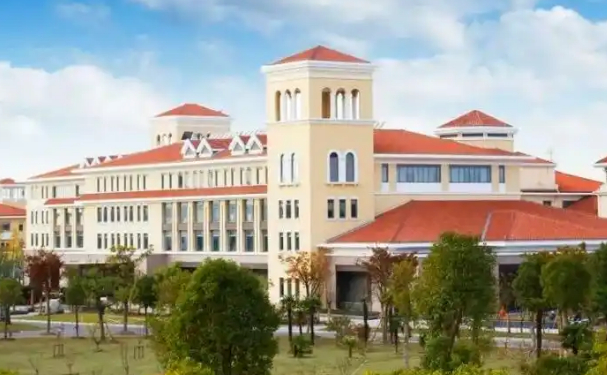 上海市公共卫生临床中心口腔科牙齿根管治疗怎么样?技术特色评价