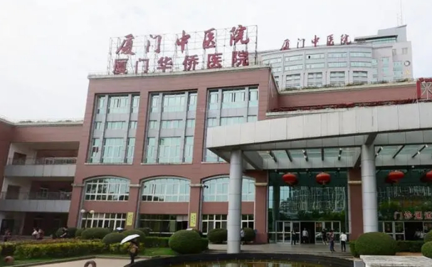 厦门市中医院做埋线双眼皮怎么样?连银龙|卢艺朴医生埋线双眼皮术后案例过程分享